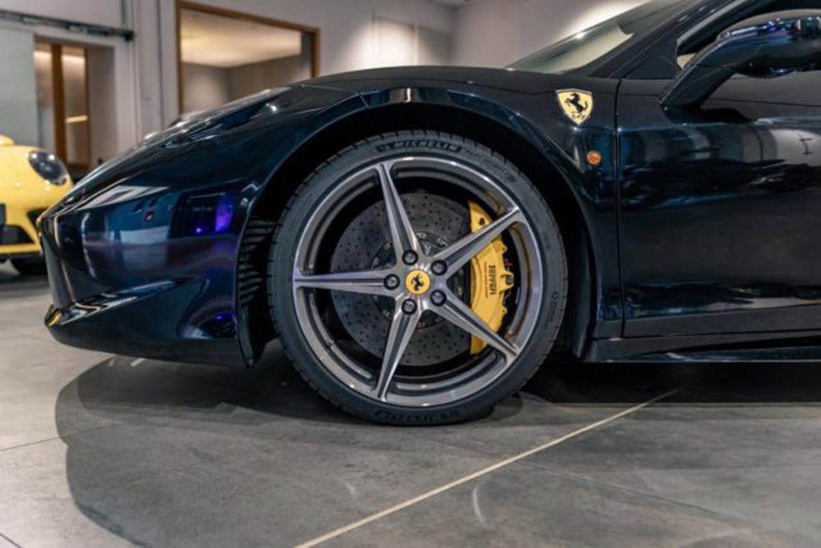 Ferrari 458 Coupé 458 Italia DCT (4)