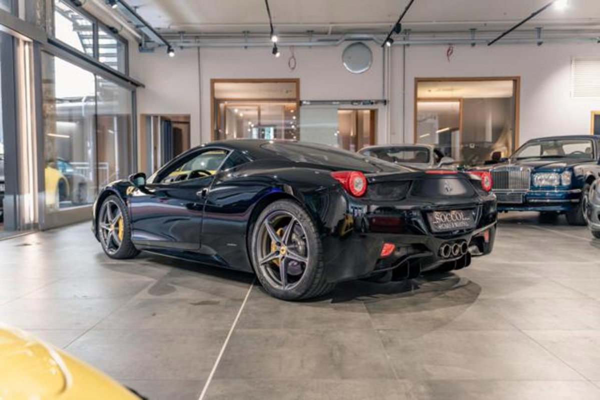 Ferrari 458 Coupé 458 Italia DCT (6)