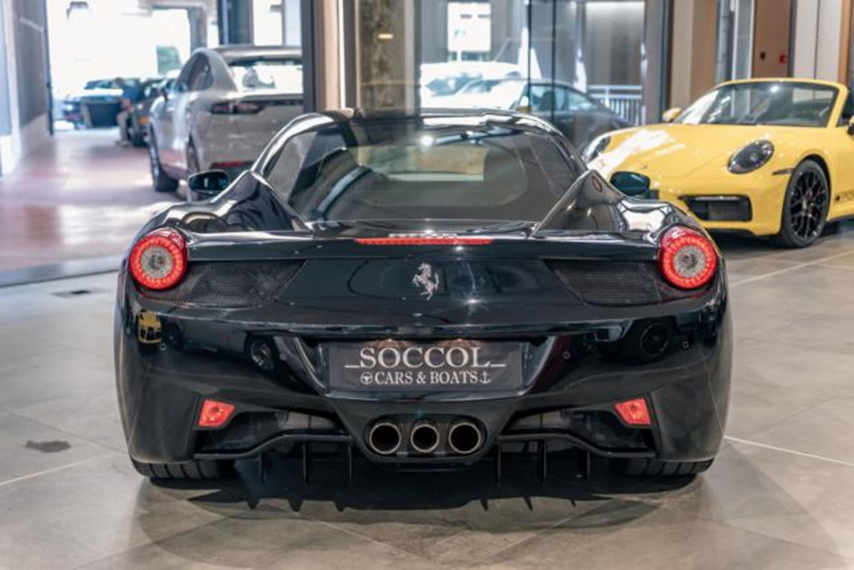 Ferrari 458 Coupé 458 Italia DCT (7)