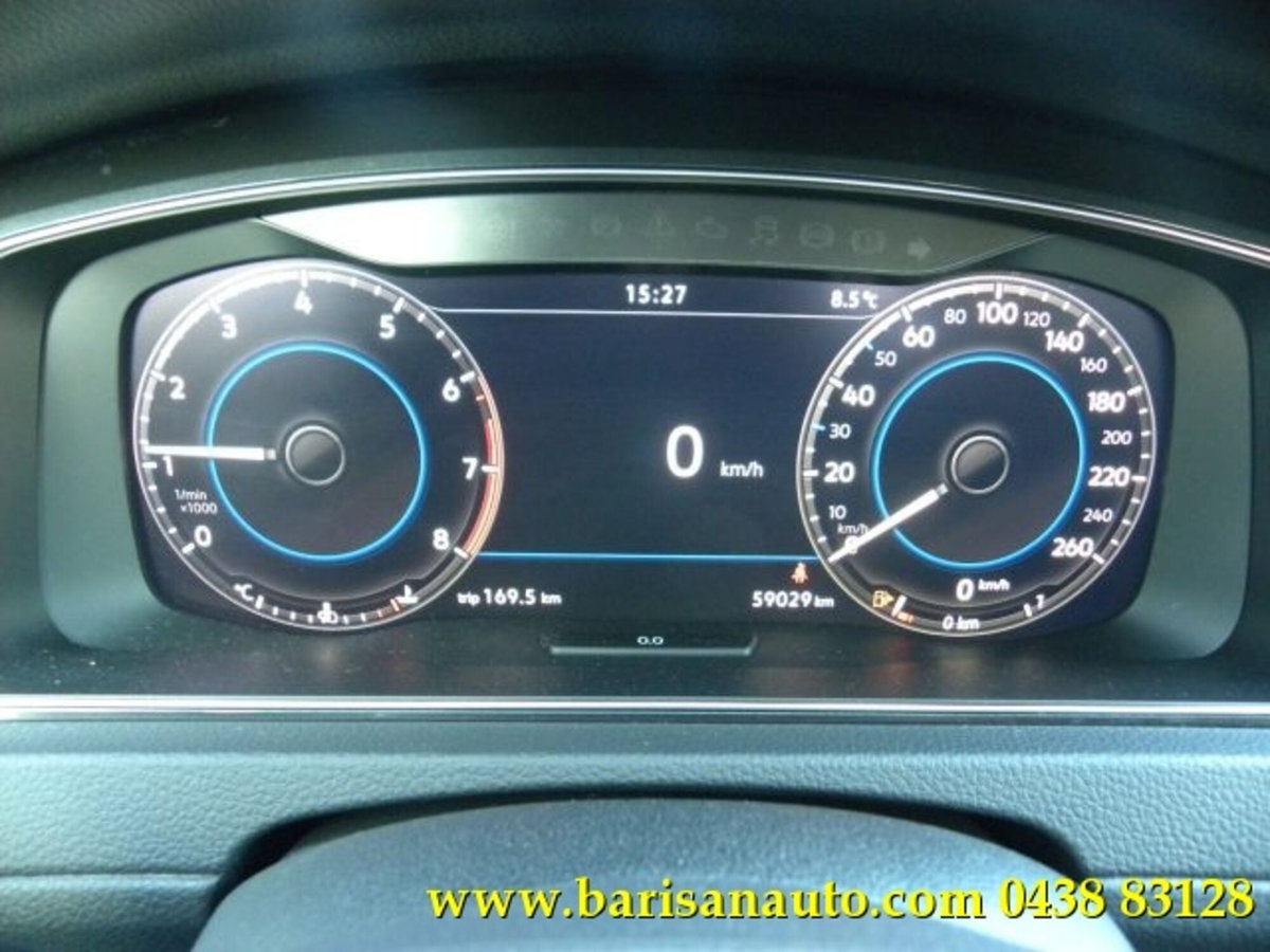 Volkswagen Golf 1.0 TSI 85 CV 5p. Trendline BlueMotion Technology (11)