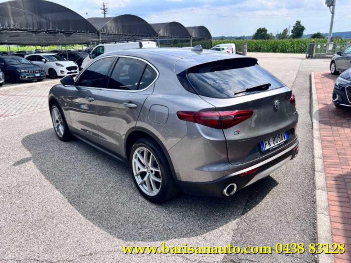 Alfa Romeo Stelvio Stelvio 2.2 Turbodiesel 210 CV AT8 Q4 Executive (4)