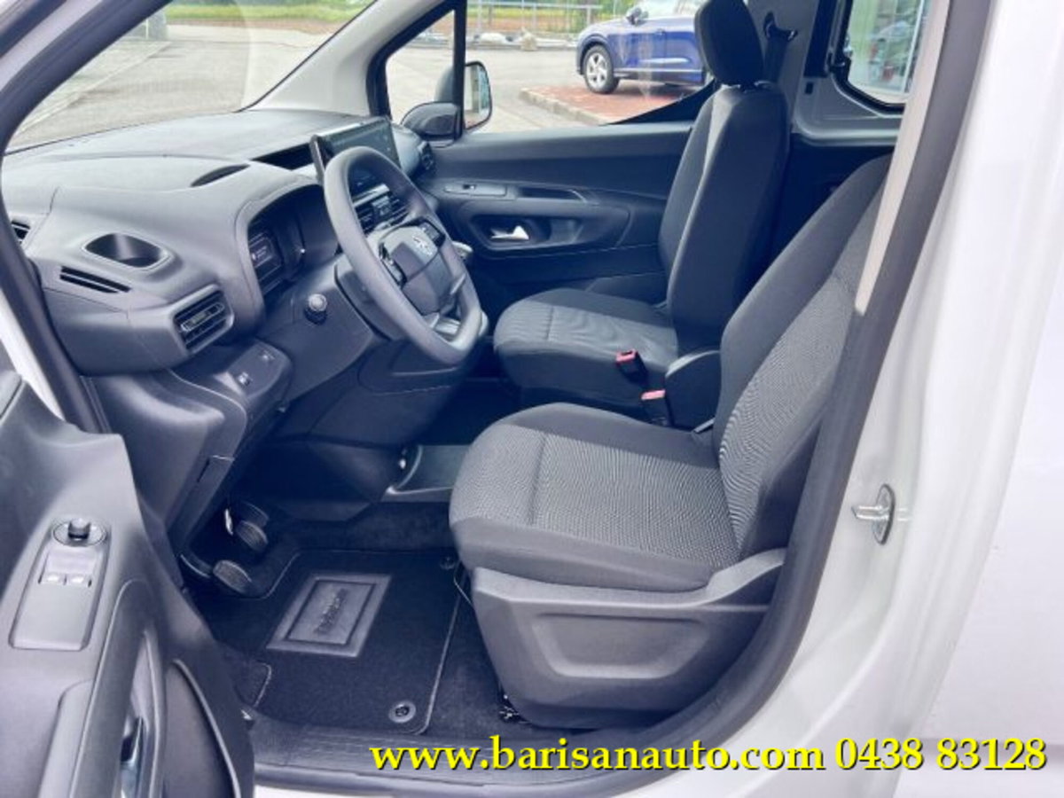 Opel Combo Furgone Cargo 1.5 Diesel 100CV S&S PL-DC 850kg Essentia (5)