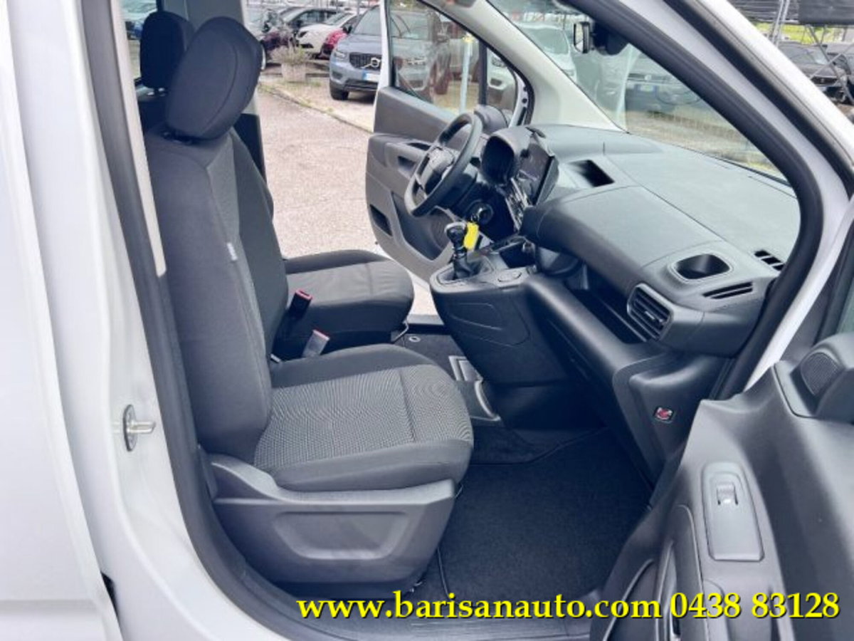 Opel Combo Furgone Cargo 1.5 Diesel 100CV S&S PL-DC 850kg Essentia (6)