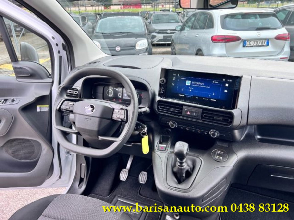 Opel Combo Furgone Cargo 1.5 Diesel 100CV S&S PL-DC 850kg Essentia (8)