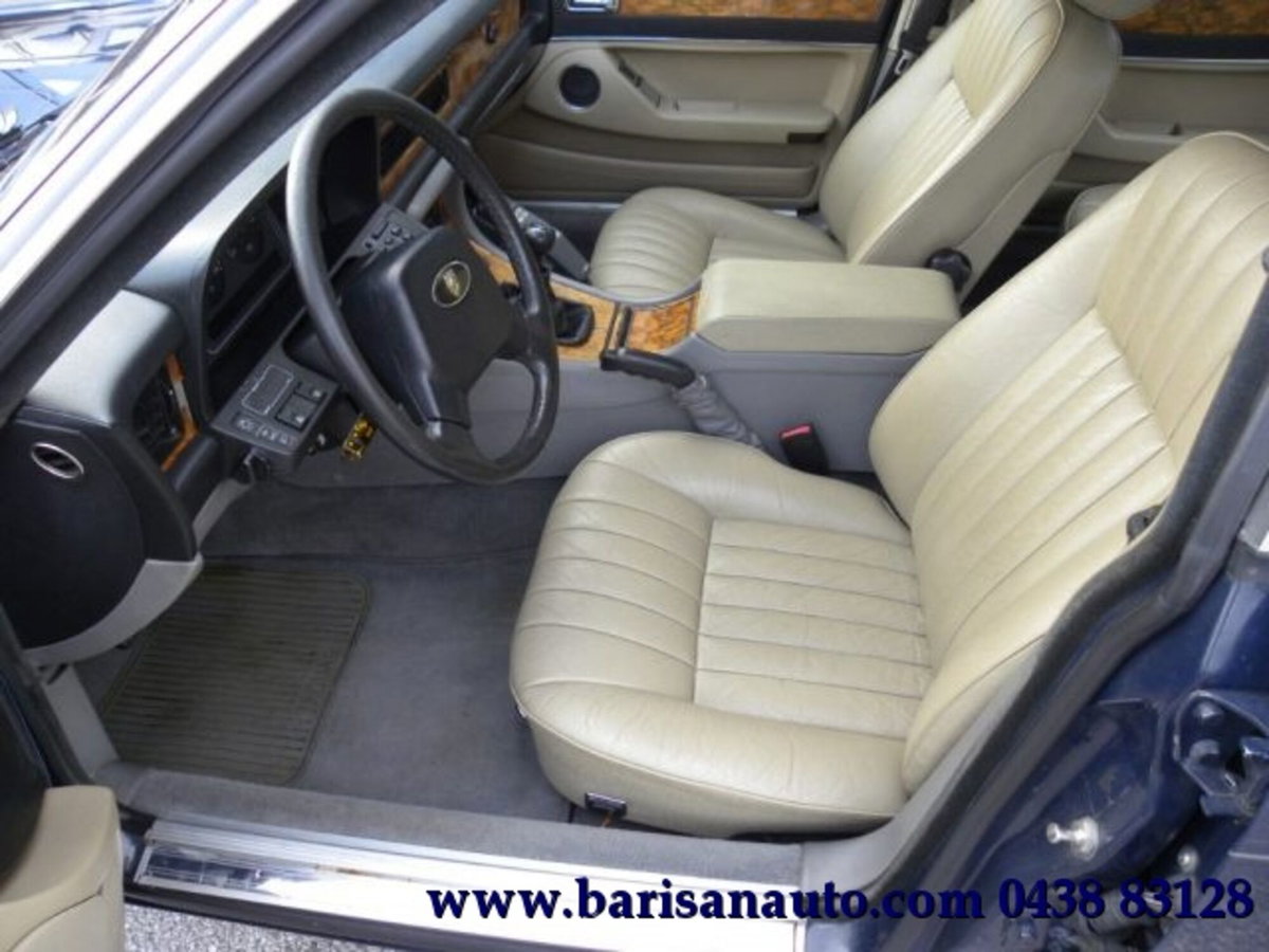 Jaguar XJ6 3.6 (5)