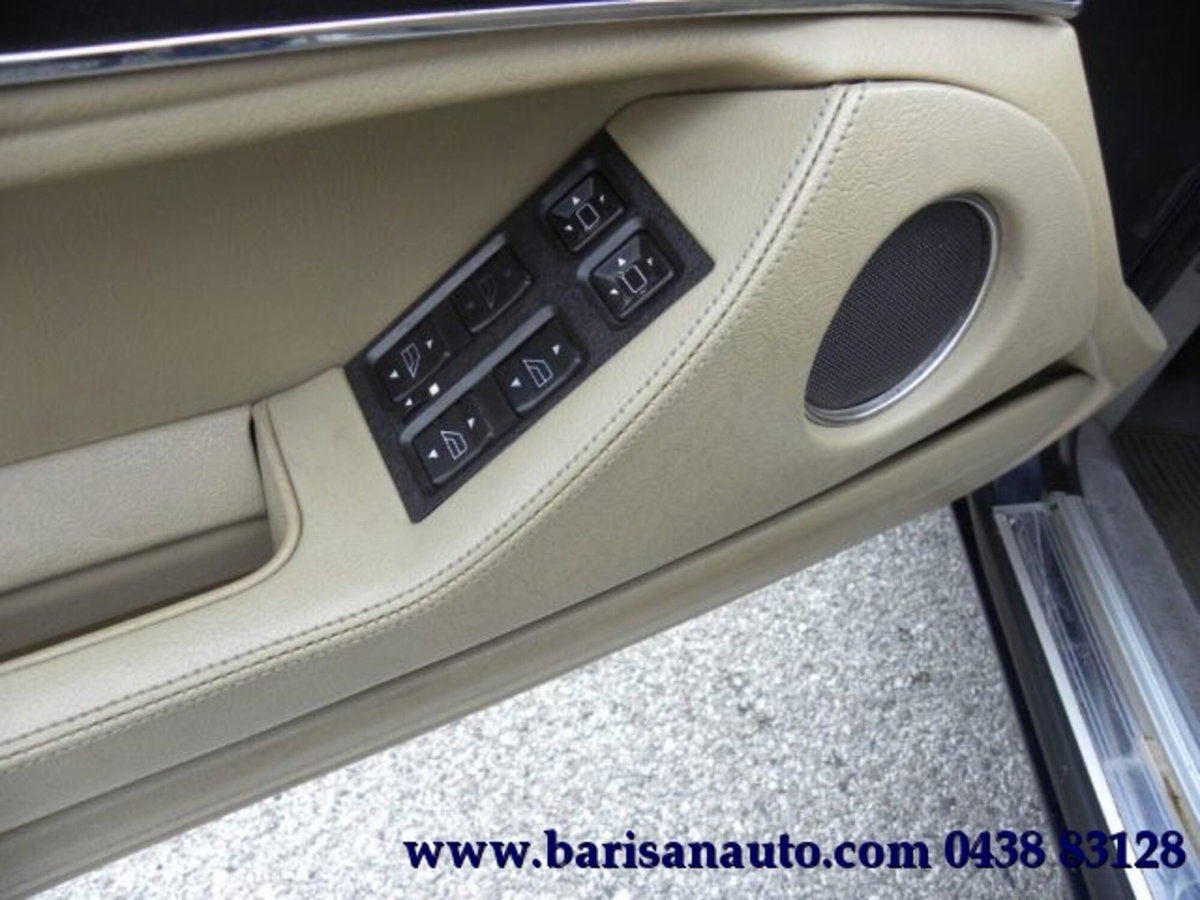 Jaguar XJ6 3.6 (8)