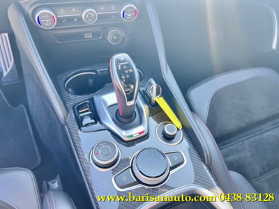 Alfa Romeo Giulia 2.9 T V6 AT8 Quadrifoglio (11)
