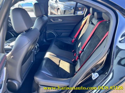 Alfa Romeo Giulia 2.9 T V6 AT8 Quadrifoglio (6)
