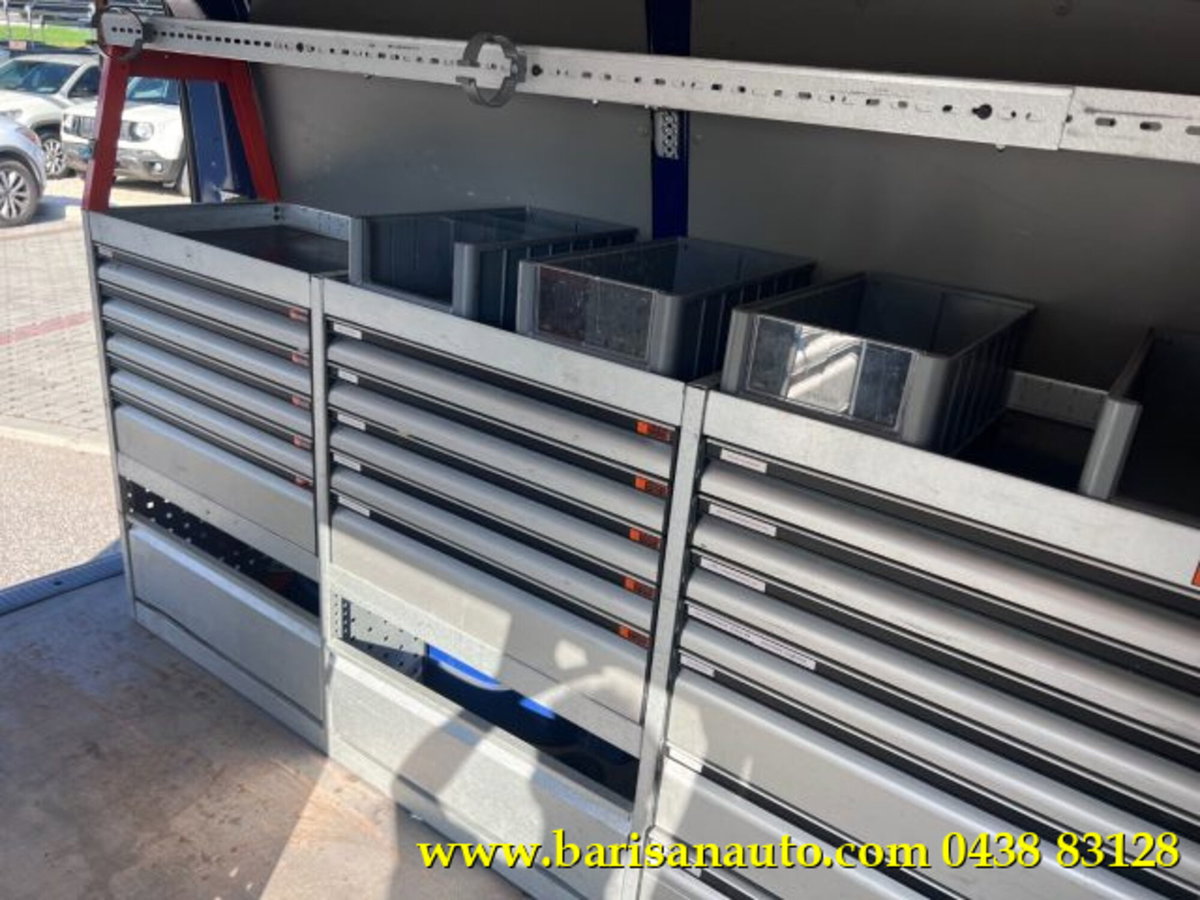 Volkswagen Veicoli Commerciali Transporter Furgone 2.0 TDI 150CV DSG PL Furgone (8)