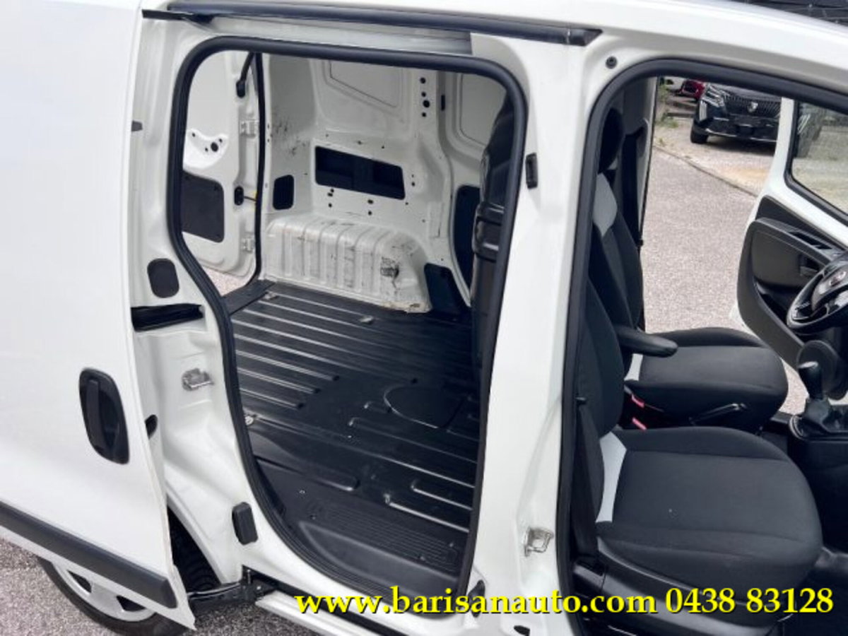Fiat Fiorino Furgone cargo 1.3 mjt 95cv SX (8)
