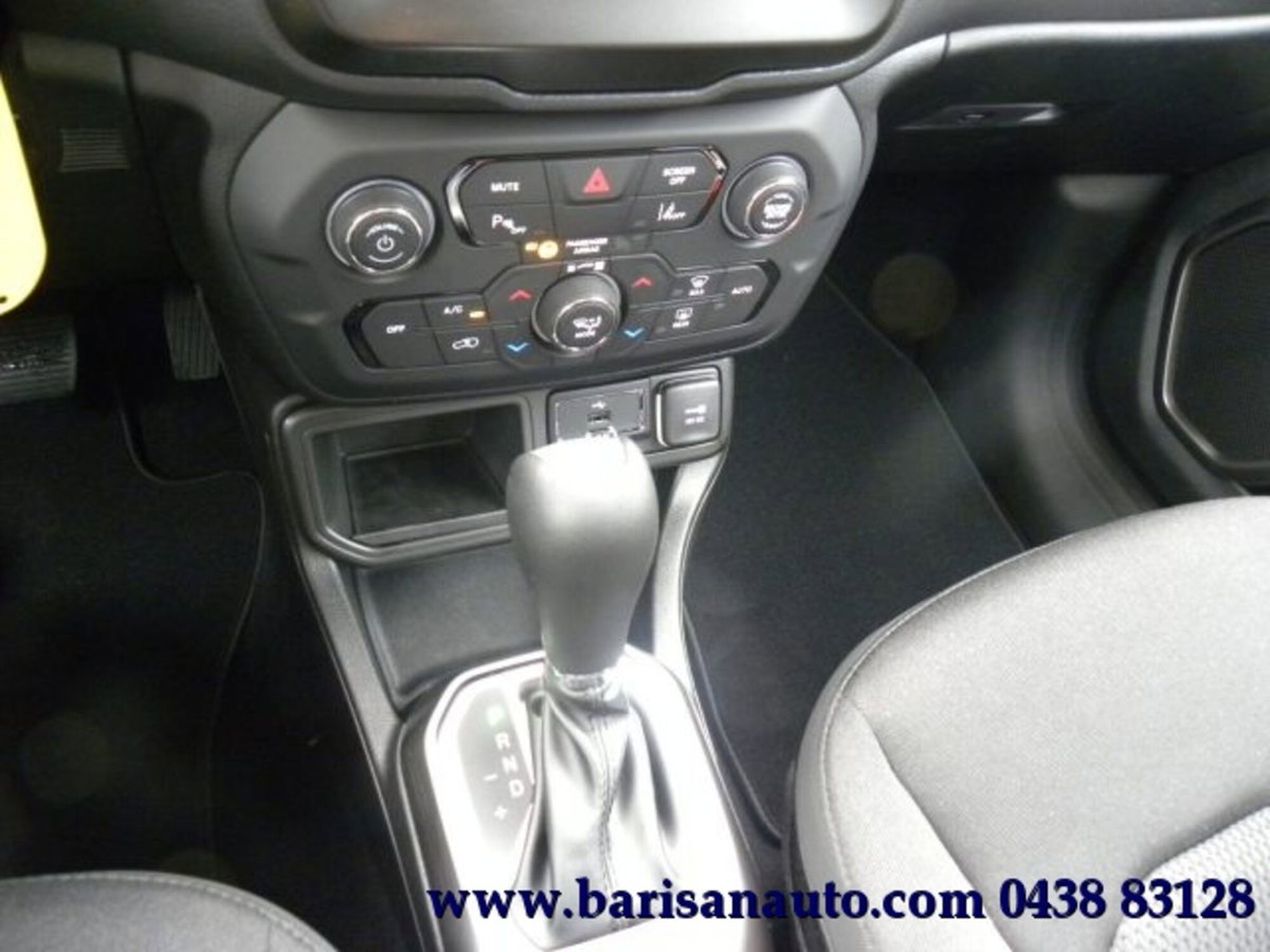 Jeep Renegade 1.5 Turbo T4 MHEV Limited (13)