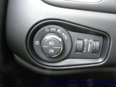 Jeep Renegade 1.5 Turbo T4 MHEV Limited (14)