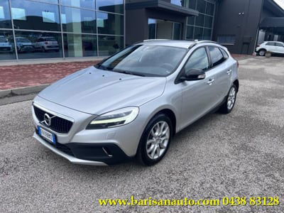 Volvo V40 Cross Country D2 Geartronic Kinetic N1 usata
