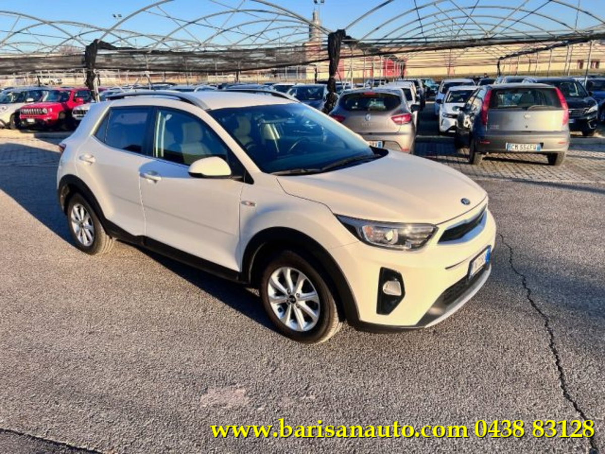 Kia Stonic 1.6 CRDi 110 CV Style (2)