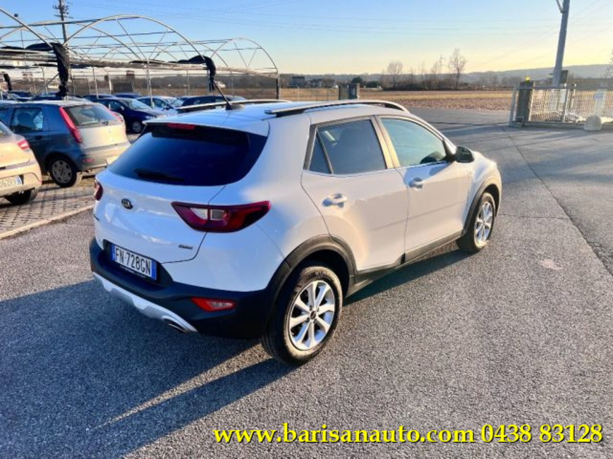 Kia Stonic 1.6 CRDi 110 CV Style (3)