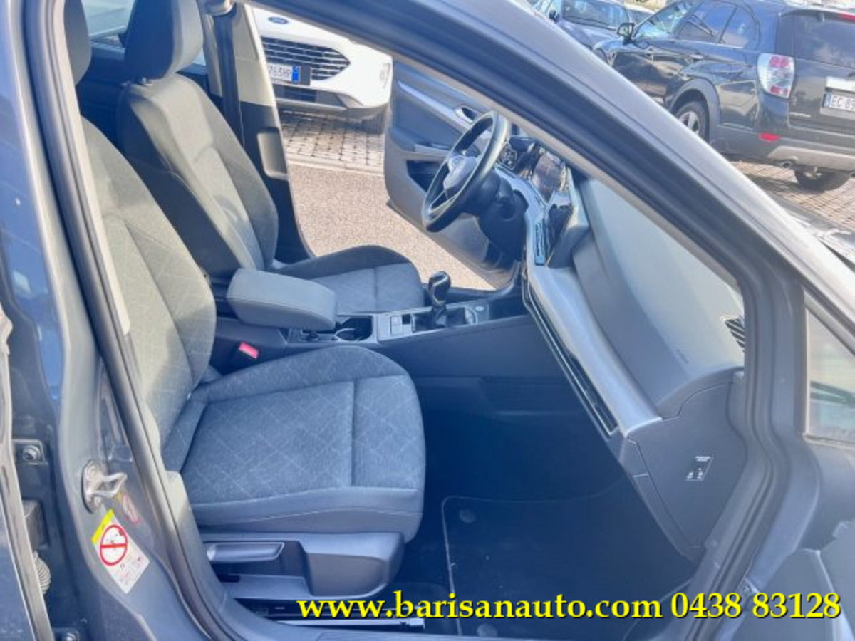 Volkswagen Golf Variant 2.0 TDI SCR DSG Life (7)