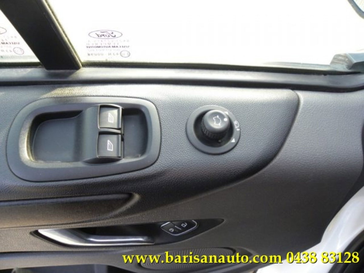 Ford Transit Custom Furgone 300 2.0 TDCi 130 PC Furgone Titanium (11)