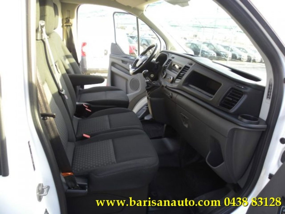 Ford Transit Custom Furgone 300 2.0 TDCi 130 PC Furgone Titanium (6)