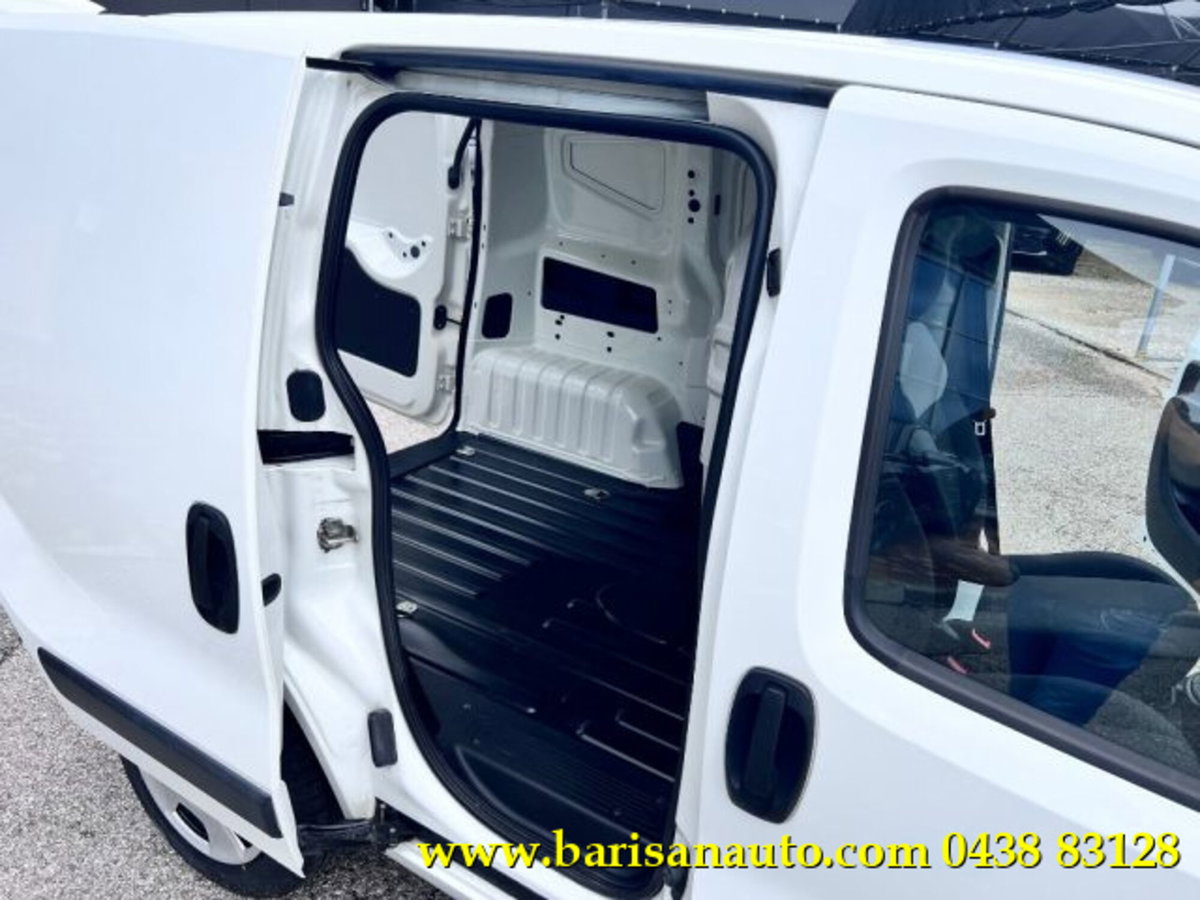 Fiat Fiorino Furgone cargo 1.3 mjt 95cv SX (8)