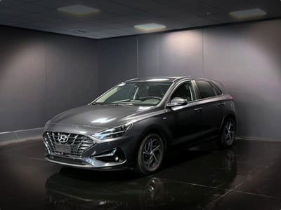 Hyundai i30 Fastback 1.0 T-GDI iMT 48V Prime usata