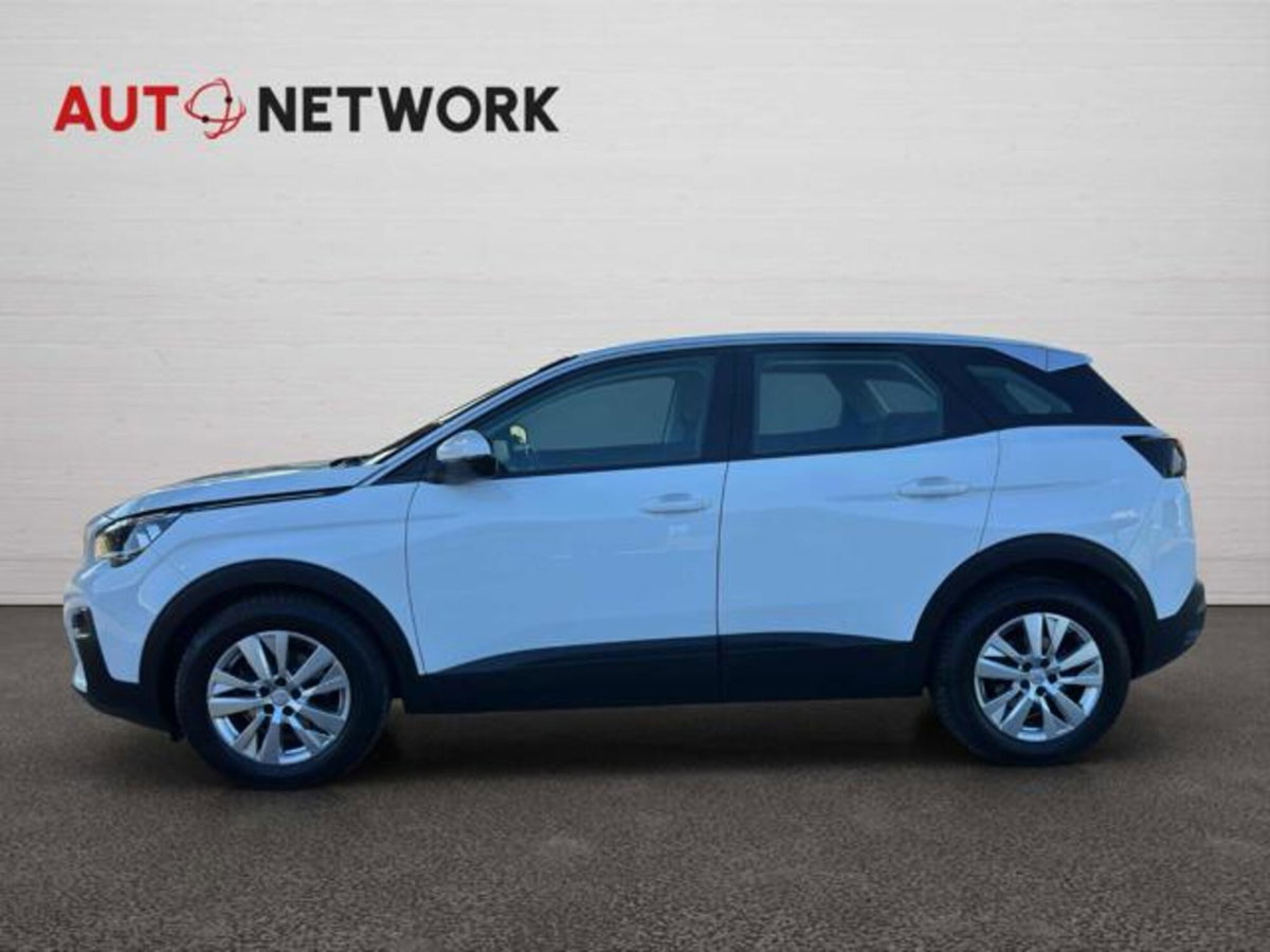 Peugeot 3008 BlueHDi 130 S&S Business (7)