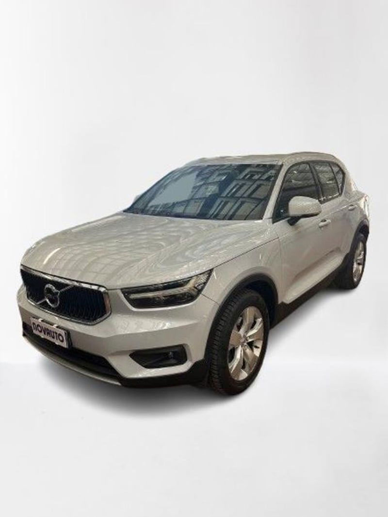 Volvo XC40 D3 AWD Geartronic Momentum Pro