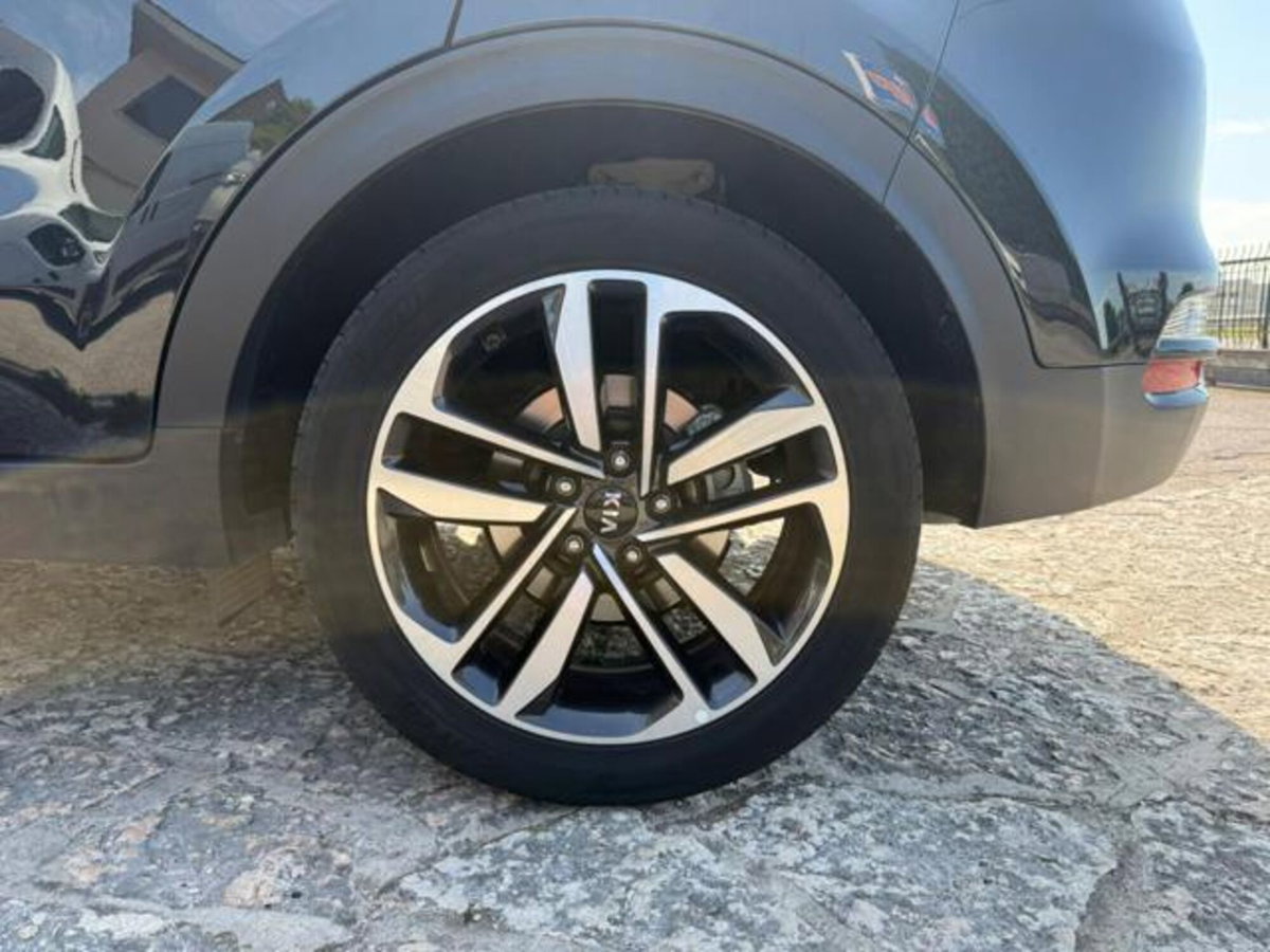 Kia Sportage 1.6 CRDI 136 CV 2WD Mild Hybrid Black Edition (11)