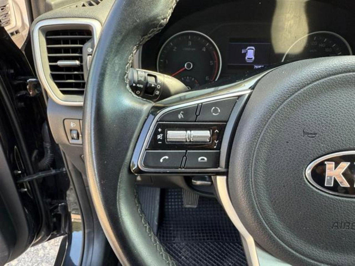 Kia Sportage 1.6 CRDI 136 CV 2WD Mild Hybrid Black Edition (17)