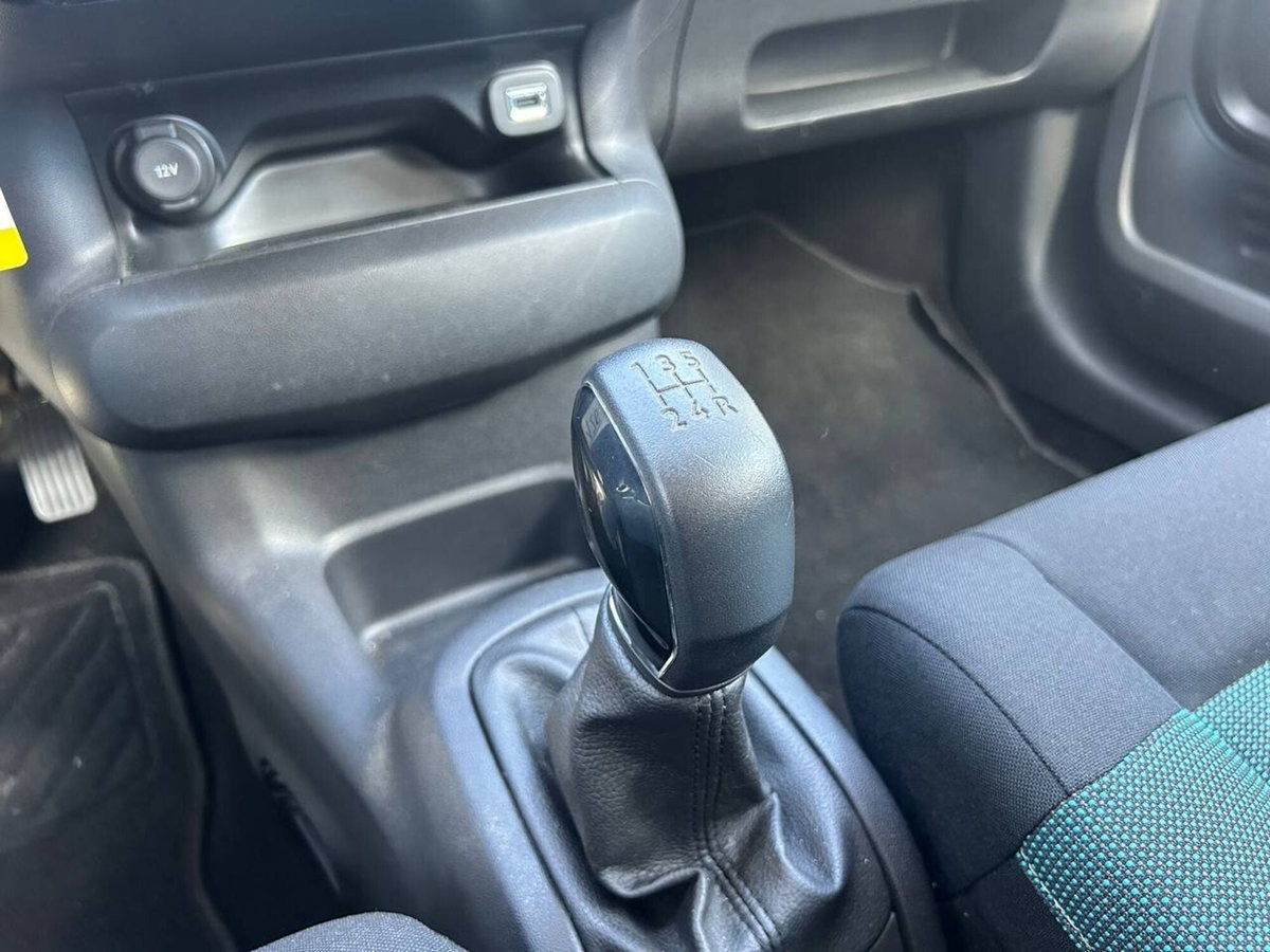 Citroen C4 Cactus PureTech 82 Shine (15)