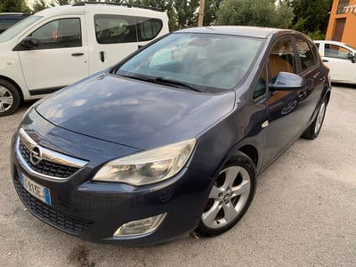 Opel Astra 1.7 CDTI 110CV 5 porte Elective usata