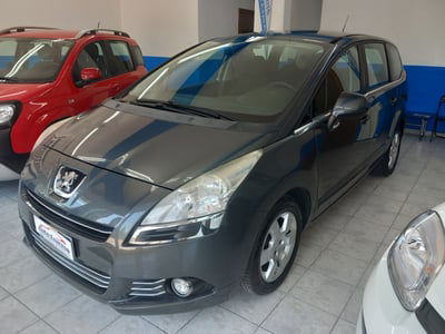 Peugeot 5008 1.6 e-HDi 115CV Stop&Start cambio robotizzato Active usata