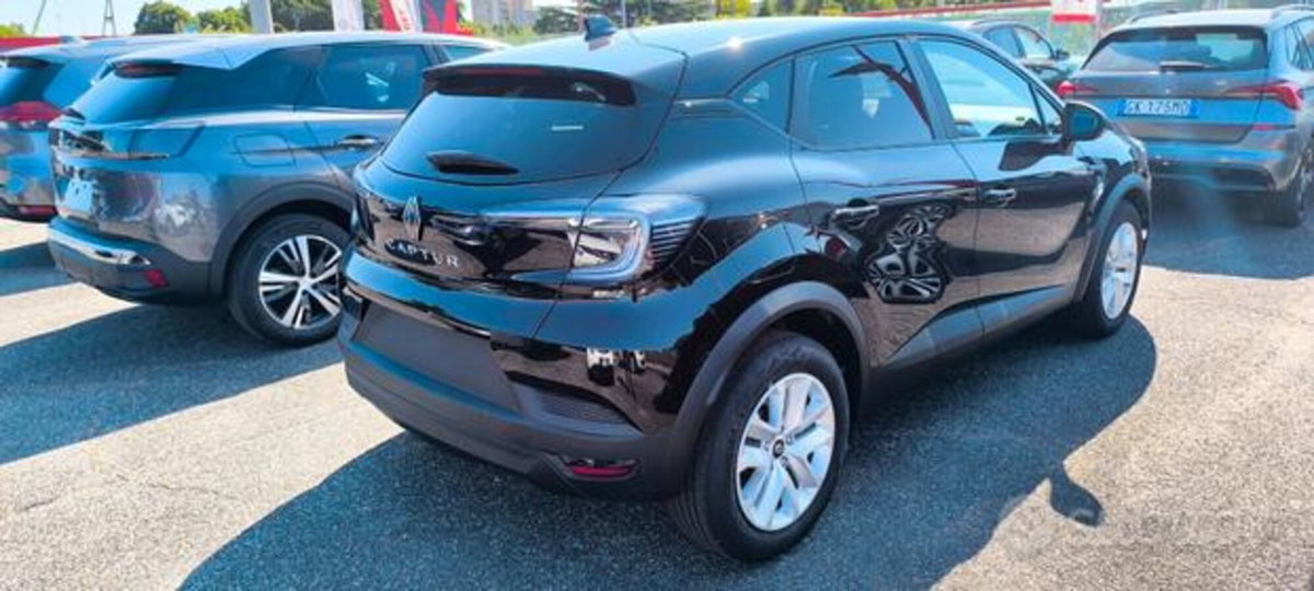 Renault Captur 1.0 tce Evolution 90cv (4)