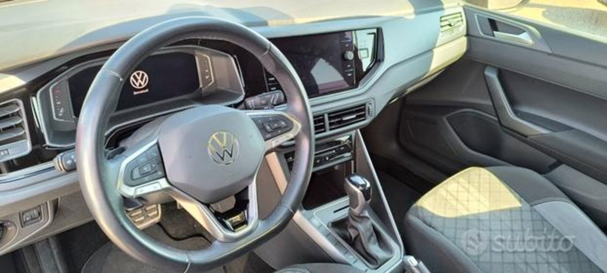 Volkswagen Taigo 1.0 TSI 110 CV DSG R-Line (8)