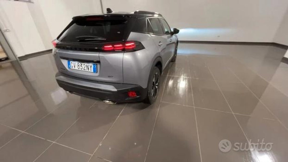 Peugeot 2008 1.2 puretech GT s&s 130cv eat8 (3)