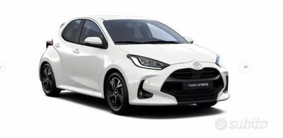Toyota Yaris 1.5 Hybrid 5 porte Trend nuova