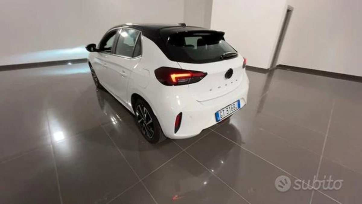Opel Corsa 1.2 (4)