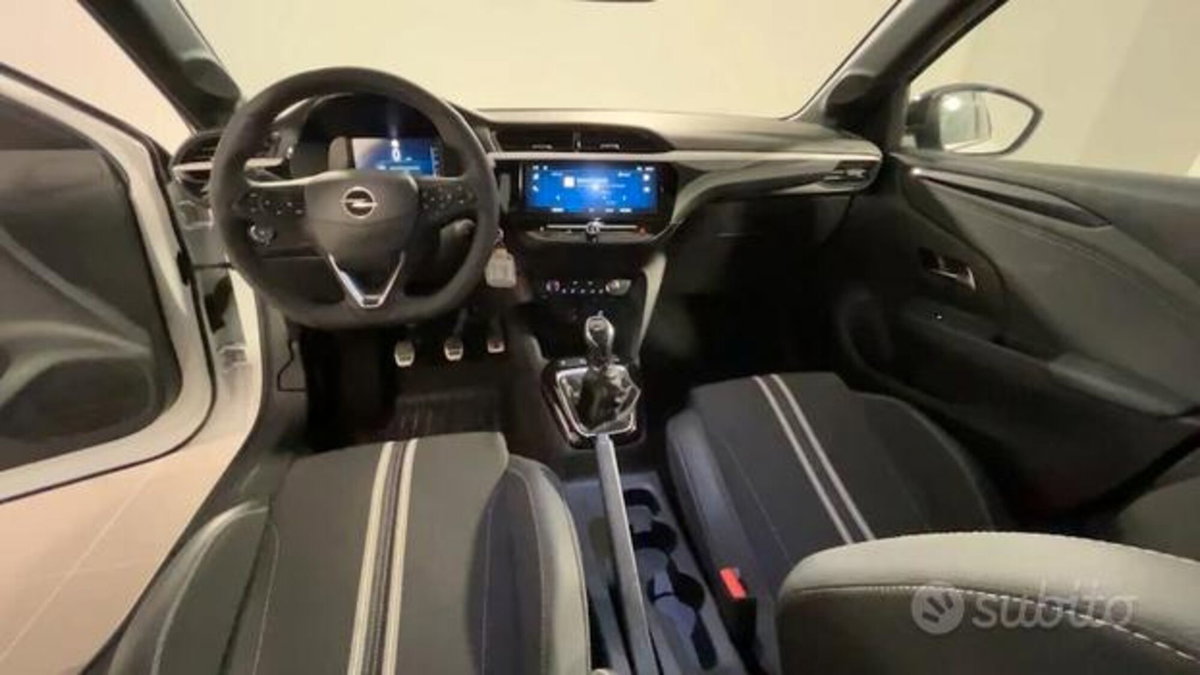 Opel Corsa 1.2 (9)