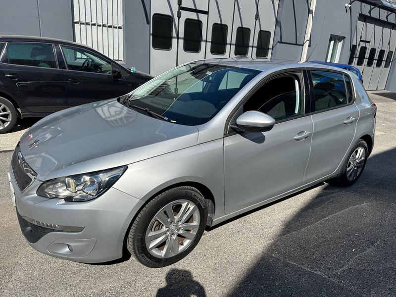 Peugeot 308 BlueHDi 120 S&S Business