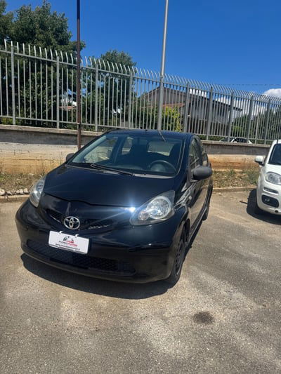 Toyota Aygo 1.0 12V VVT-i 5 porte usata
