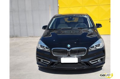 BMW Serie 2 Active Tourer 218d  Luxury auto usata