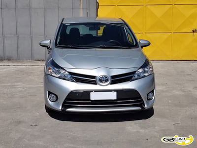 Toyota Verso 1.6 D-4D Active usata