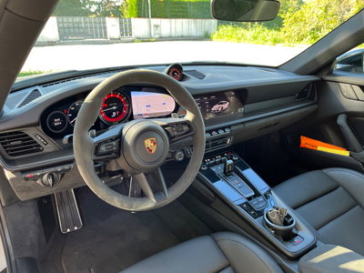 Porsche 911 Coupé Coupe 3.0 Carrera 4 GTS (18)