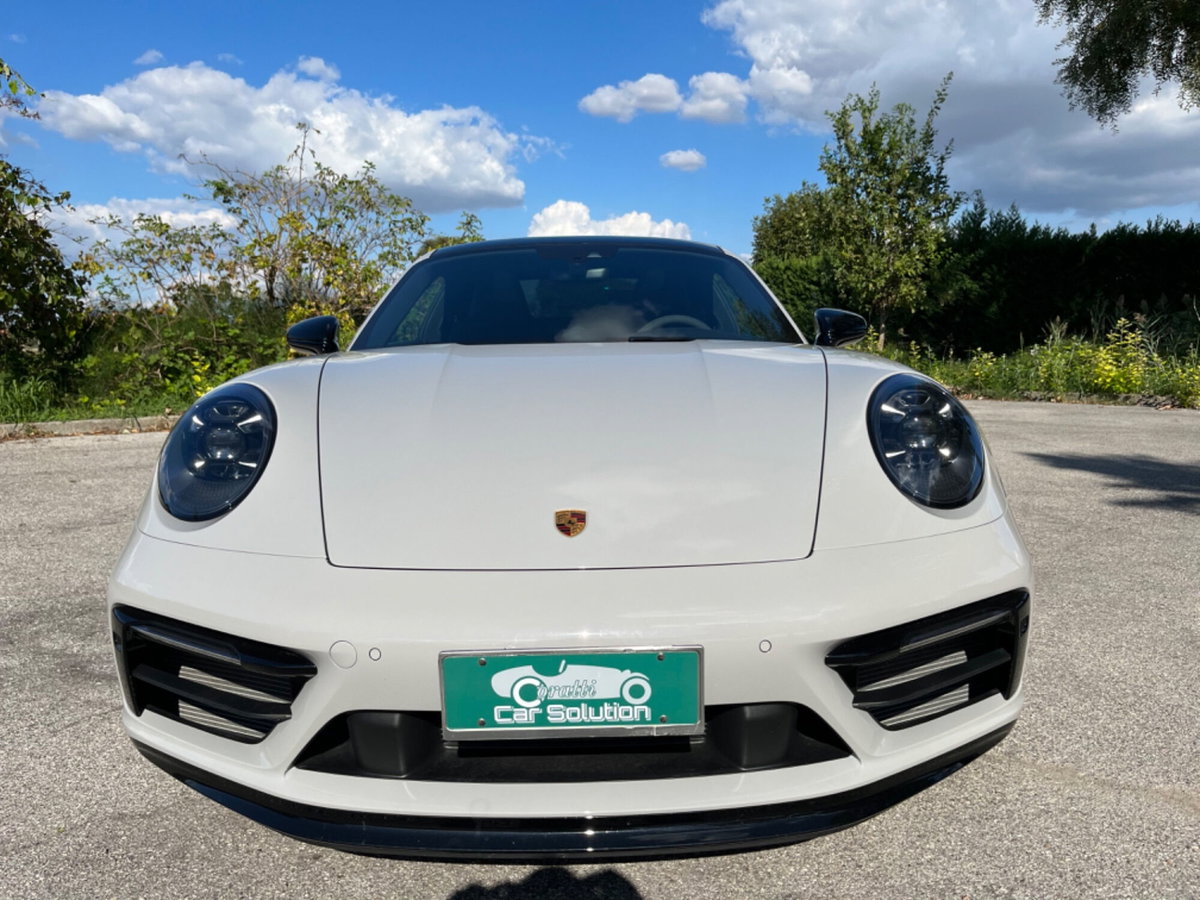 Porsche 911 Coupé Coupe 3.0 Carrera 4 GTS (2)