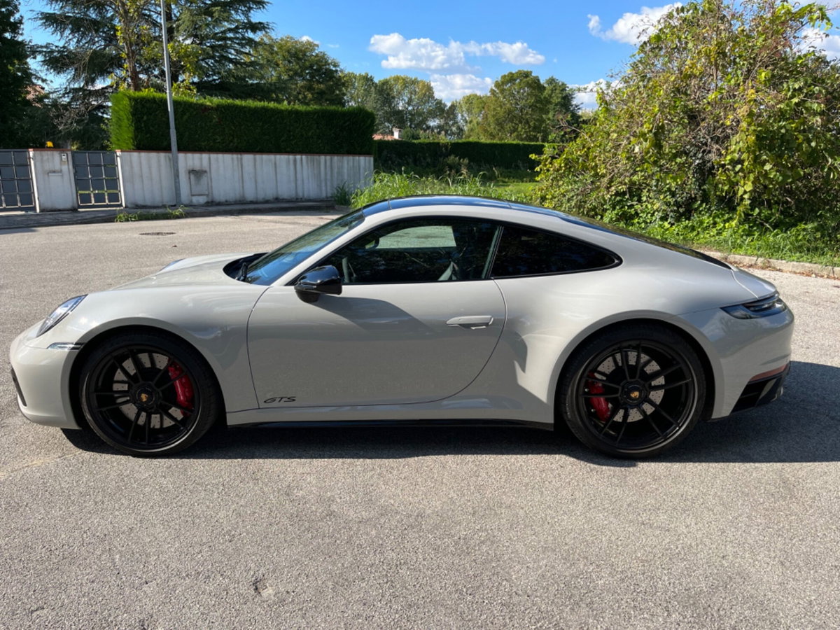 Porsche 911 Coupé Coupe 3.0 Carrera 4 GTS (8)