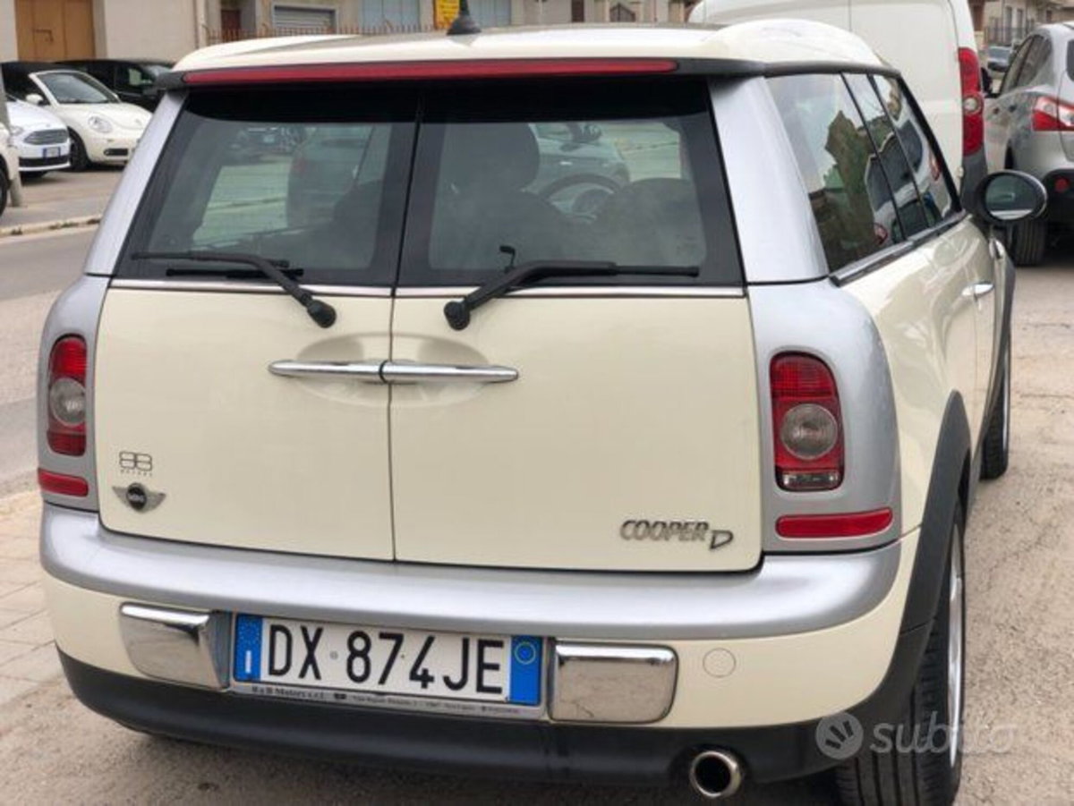 MINI Mini Clubman 1.6 16V Cooper D Clubman (4)