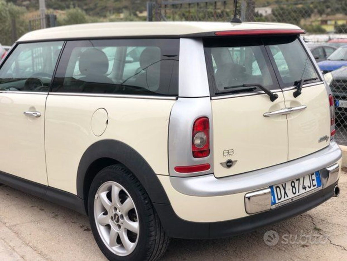 MINI Mini Clubman 1.6 16V Cooper D Clubman (5)