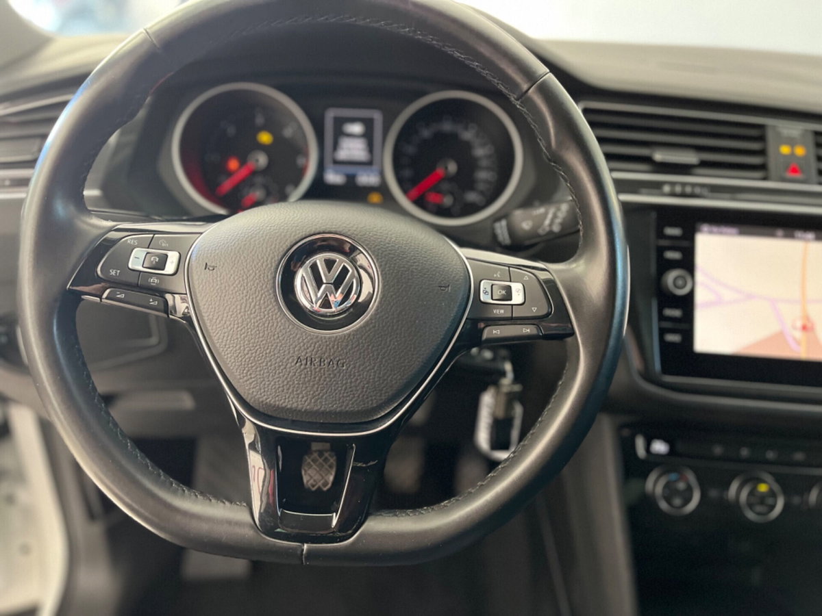 Volkswagen Tiguan 1.6 TDI SCR Business BlueMotion Technology (8)
