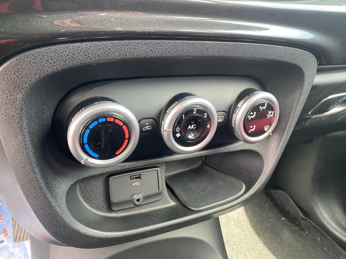 Fiat 500L 1.3 Multijet 85 CV Pop Star (14)