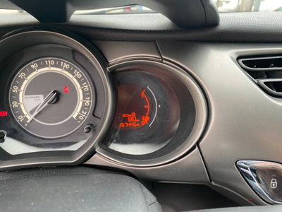 Citroen C3 1.4 VTi 95 GPL airdream Seduction (12)
