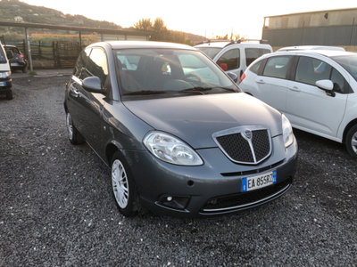 Lancia Ypsilon 1.2 Argento (5)